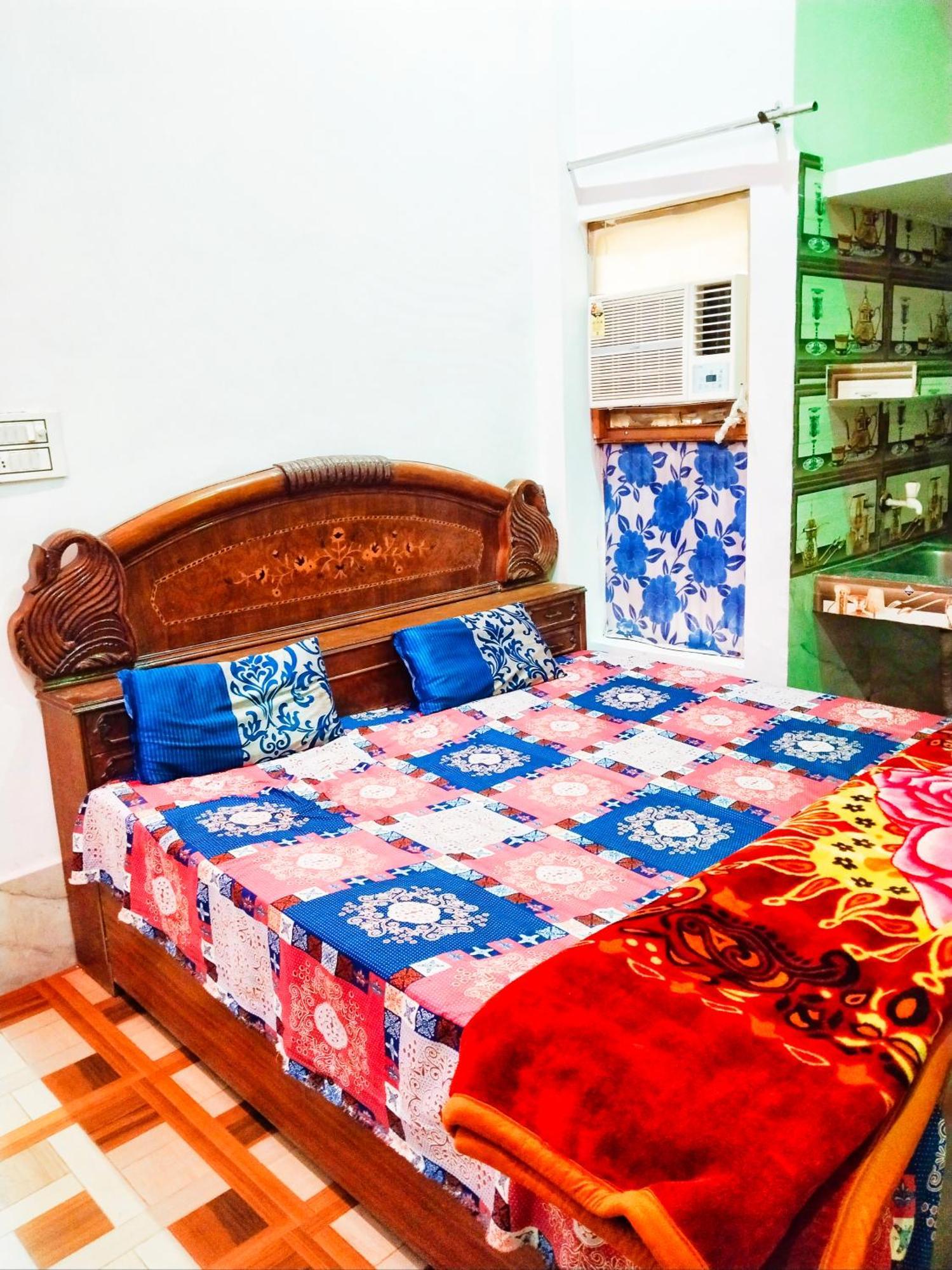 Balaji Homestay Mathura In Vrindavan Exterior photo