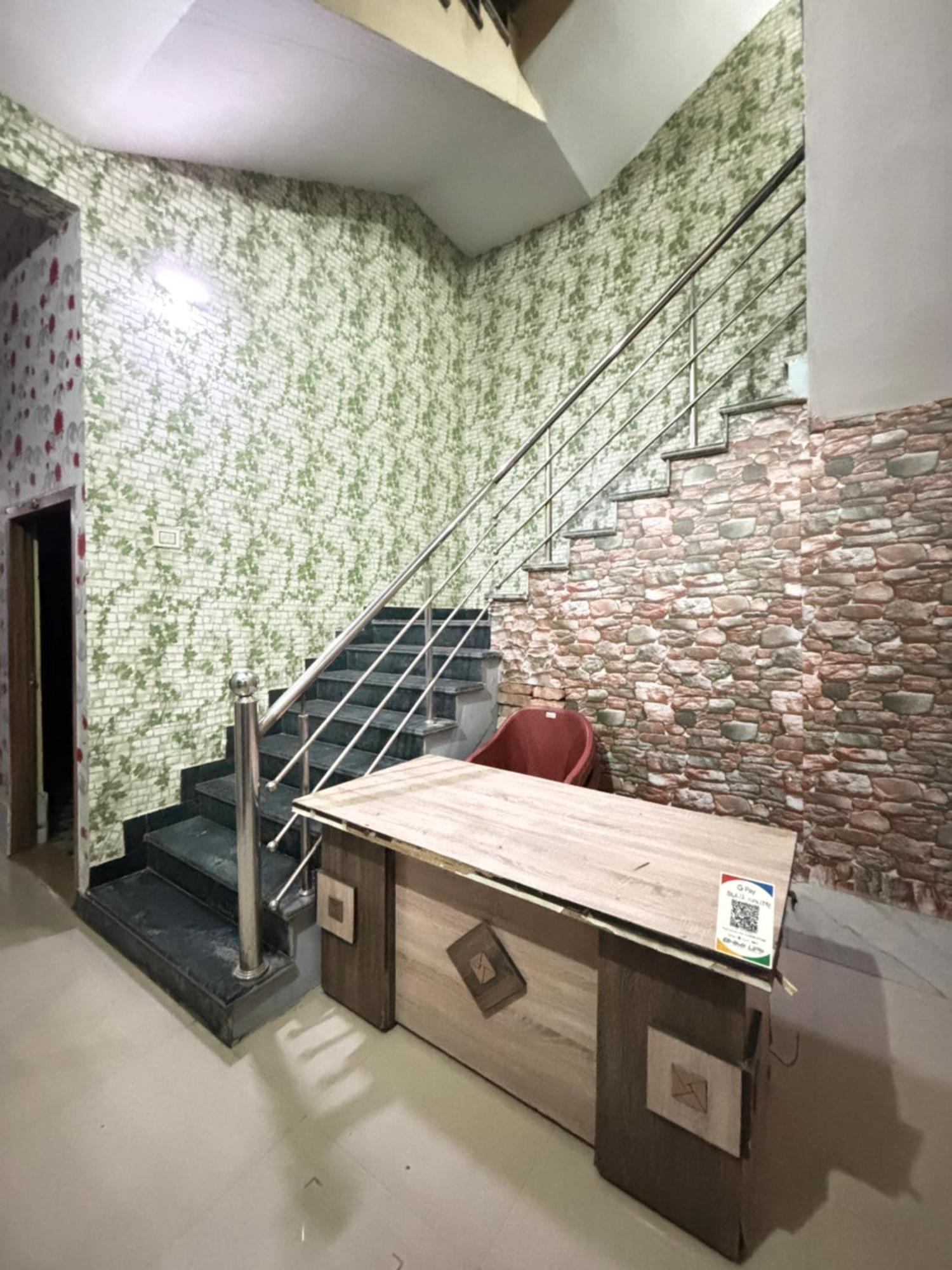 Balaji Homestay Mathura In Vrindavan Exterior photo